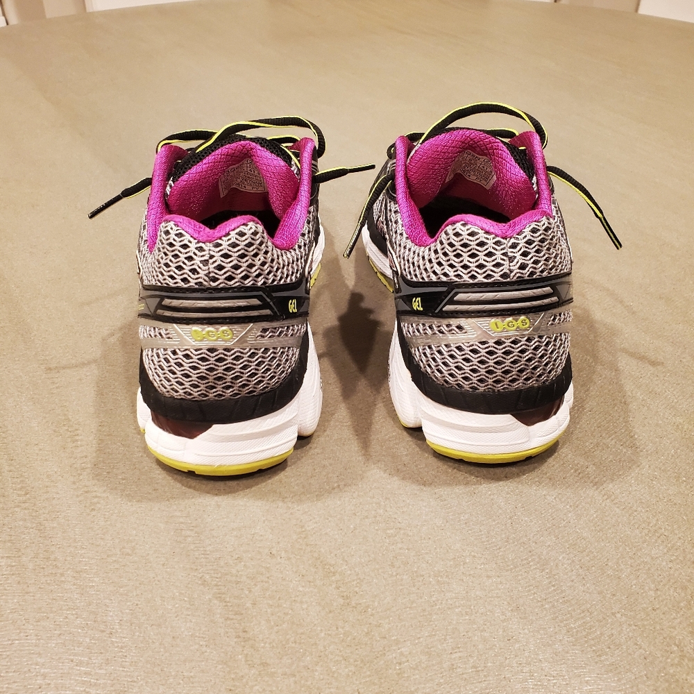 ASICS GT-2000 Women's Athletic Shoes - Gray, Pink, and Black - Picture 6 of 10